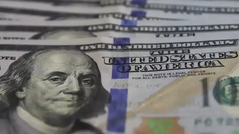 Dólar fecha semana em queda e termina cotado a R$ 5,08