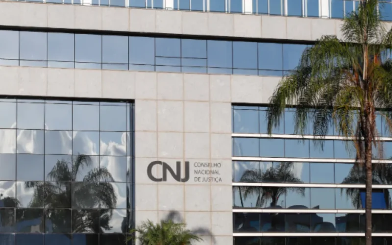 CNJ cria grupo para revisar salários e verbas da magistratura