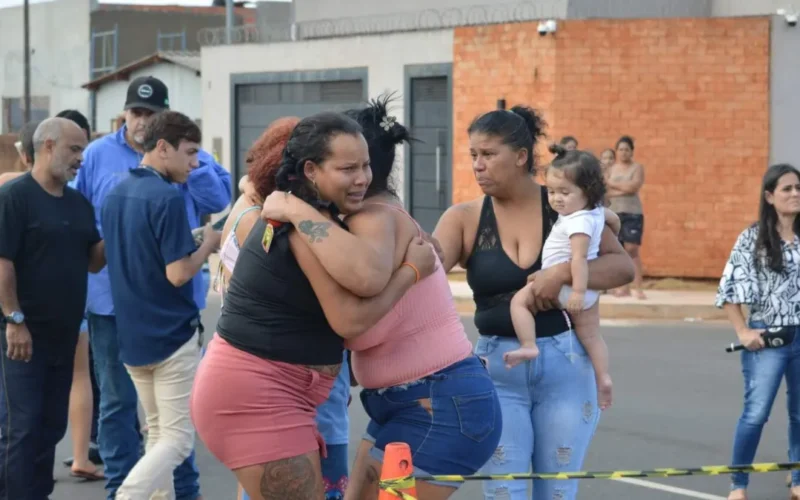 Adolescente morre atropelado ao sair da escola no Nova Lima