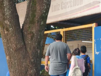 Furto de fiação interrompe aulas em seis salas no Jardim Botafogo