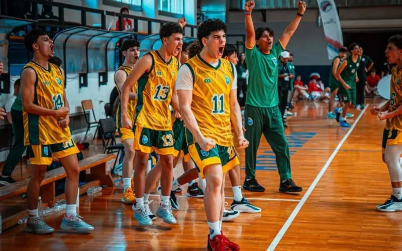 Basquete de MS leva Brasil às oitavas do Mundial Escolar