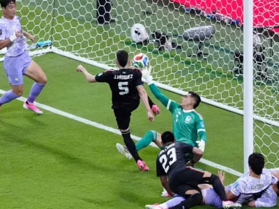 México vence Coreia e garante vaga nas oitavas